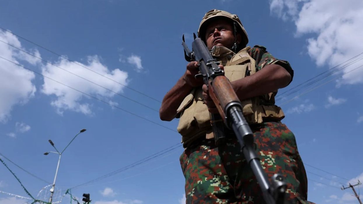 Qeveria e Jemenit njofton marrëveshjen "më të madhe ndonjëherë" për shkëmbimin e të burgosurve me grupin Houthi Qeveria e Jemenit njofton marrëveshjen