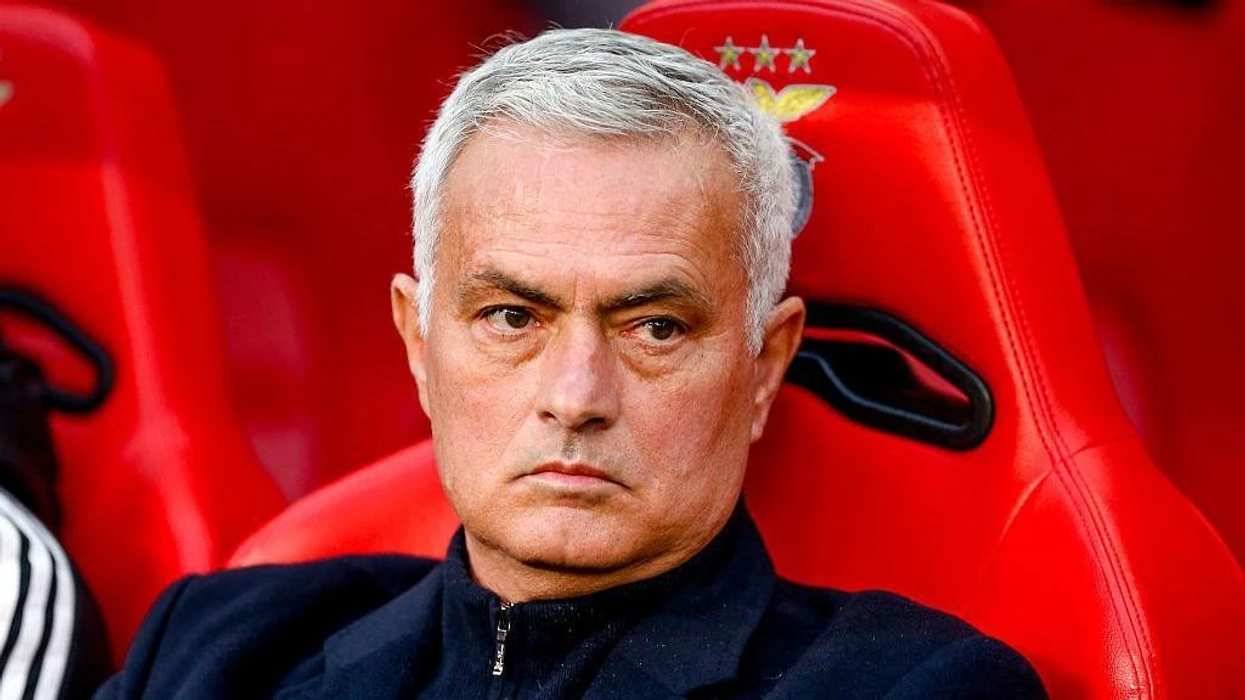 Benfica vendos çmimin për Jose Mourinhon