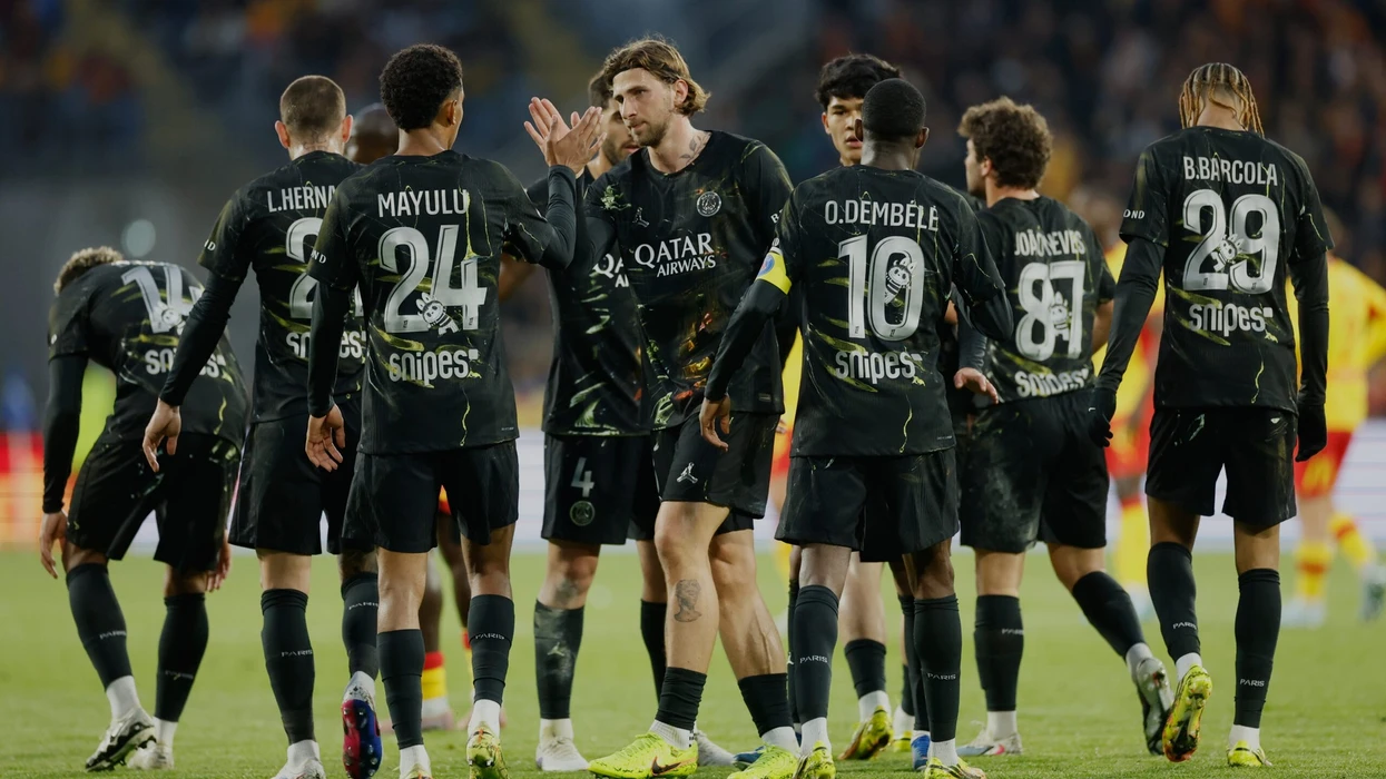 PSG dëshiron t’ia rrëmbejë një objektiv të rëndësishëm Man Utd