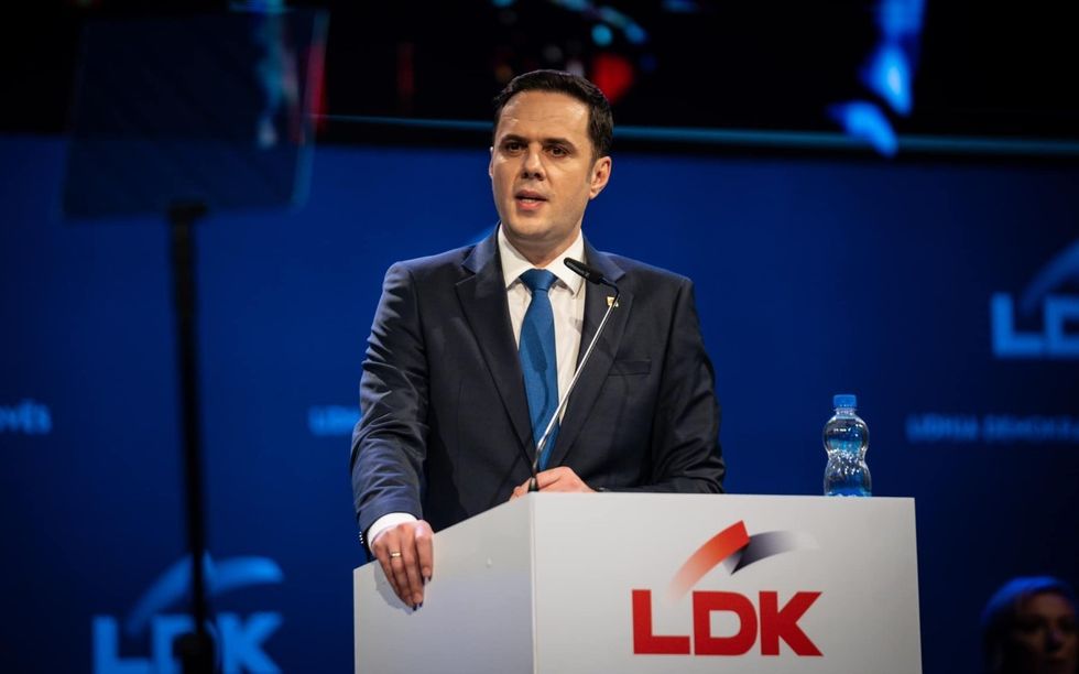 LDK: Po vazhdojnë edhe sonte sulmet në rrjete sociale ndaj nesh, formë e organizuar hibride