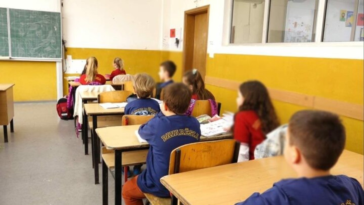 Nisin regjistrimet e nxënësve në klasën e parë dhe parafillore për vitin e ri shkollor në Prishtinë