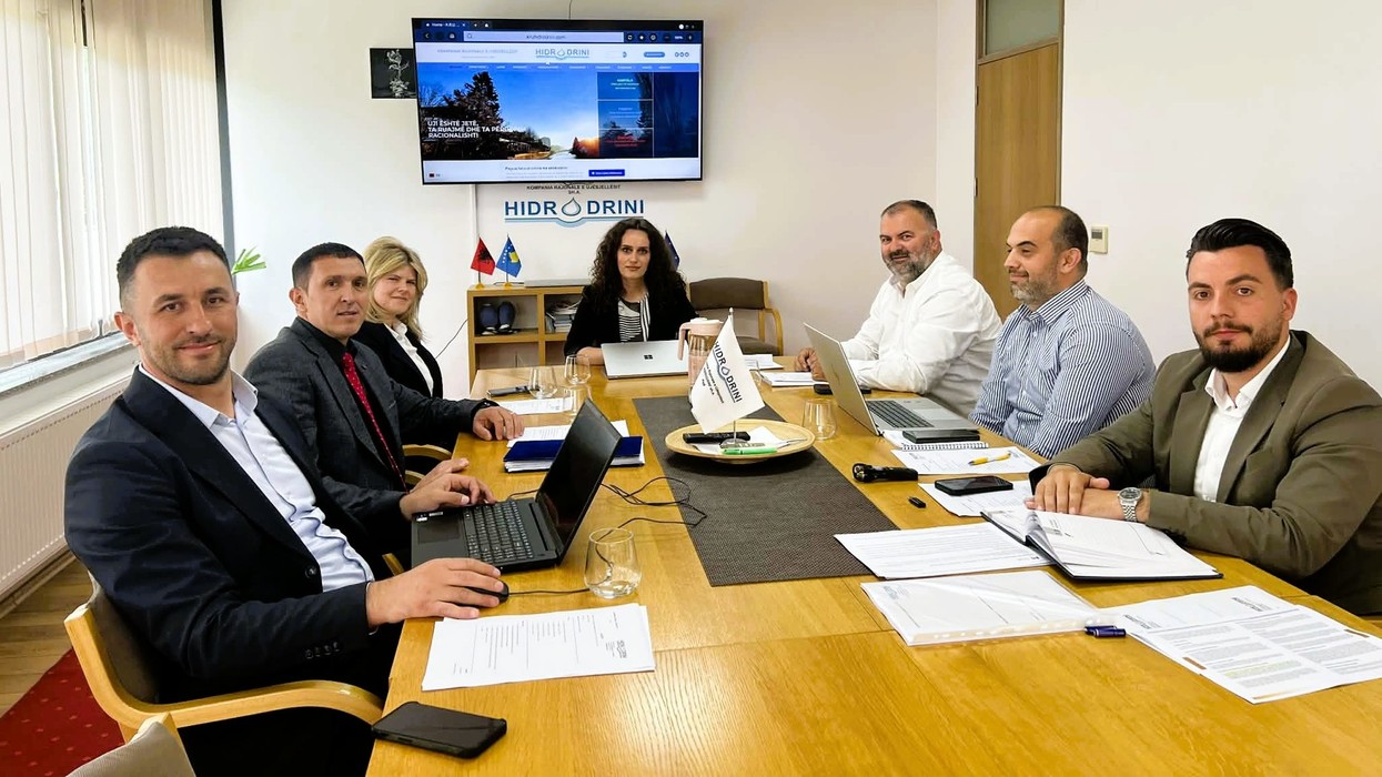 “Hidrodrini” rrit shujtën për punëtorët, ndan ndihmë edhe për Bajram
