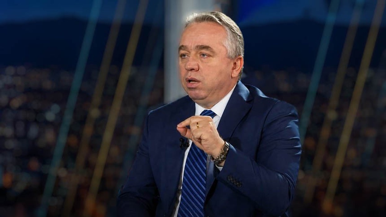 Politologu shqiptar: Shqipëria nuk pranohet kurrë në BE nëse nuk merret vendim për Kosovën