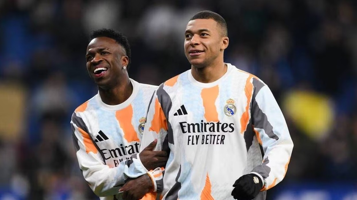 Real Madridi në dilema të mëdha: Ta shesë Kylian Mbappen apo Vinicius Jr