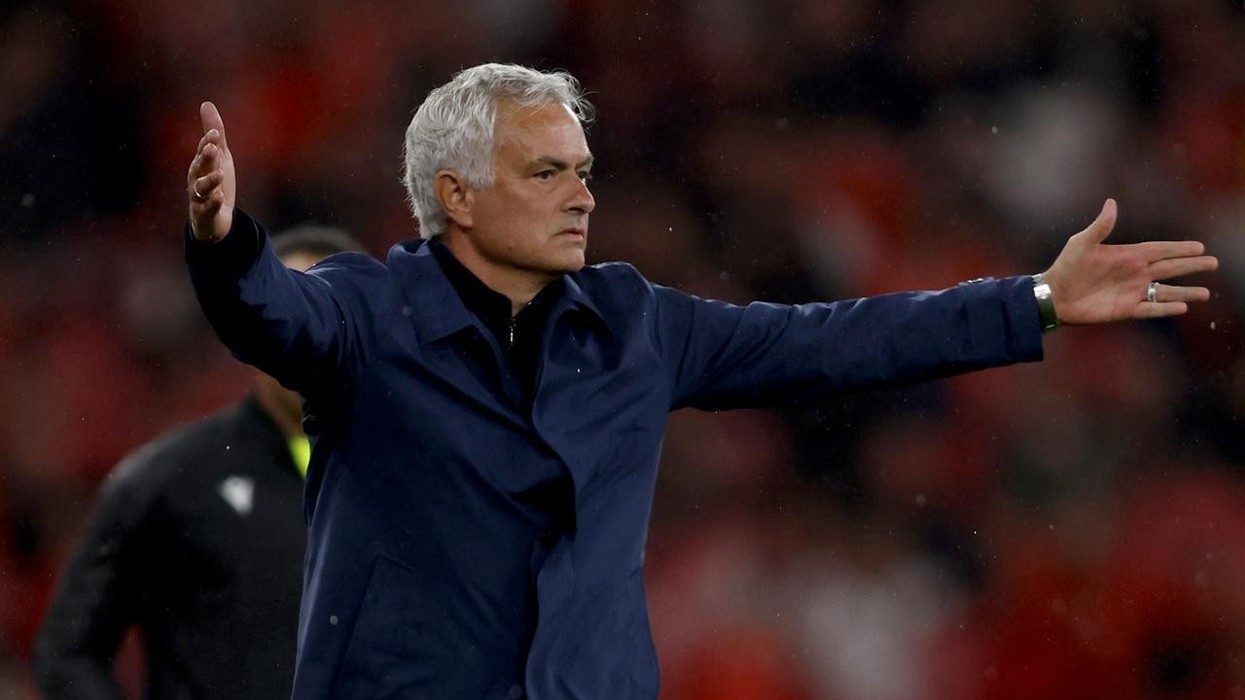 Mourinho flet për kohën te Benfica,tregon se kur do të marrë vendimin për Realin