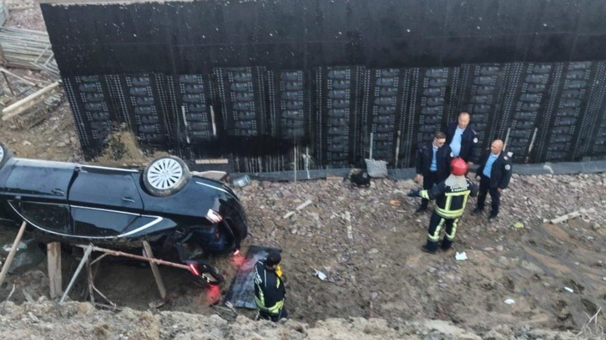 Aksident i rëndë në Dollc të Klinës, një i vdekur e katër të lënduar Aksident i rëndë në Dollc të Klinës, një i vdekur e katër të lënduar