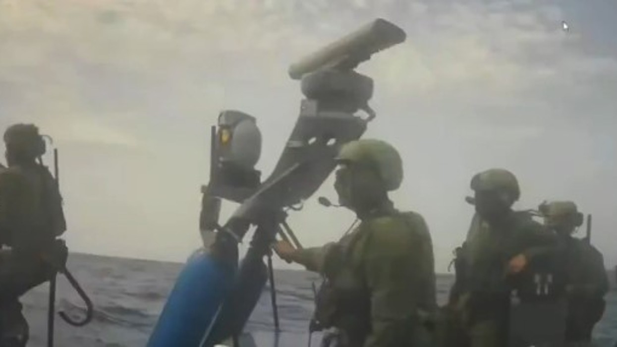 Ushtria izraelite sulmon flotën humanitare që shkonte në Gaza