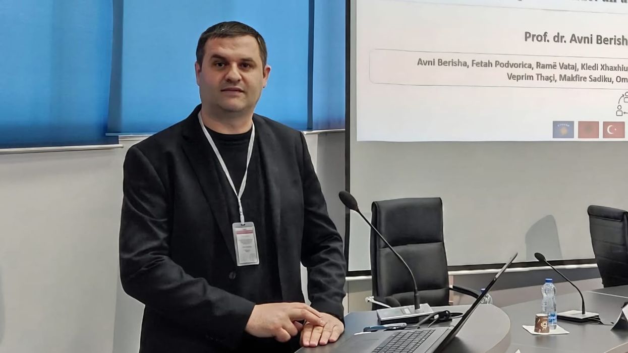 Avni Berisha zgjidhet kryetar i Këshillit Shtetëror të Cilësisë të AKA-së Avni Berisha zgjidhet kryetar i Këshillit Shtetëror të Cilësisë të AKA-së