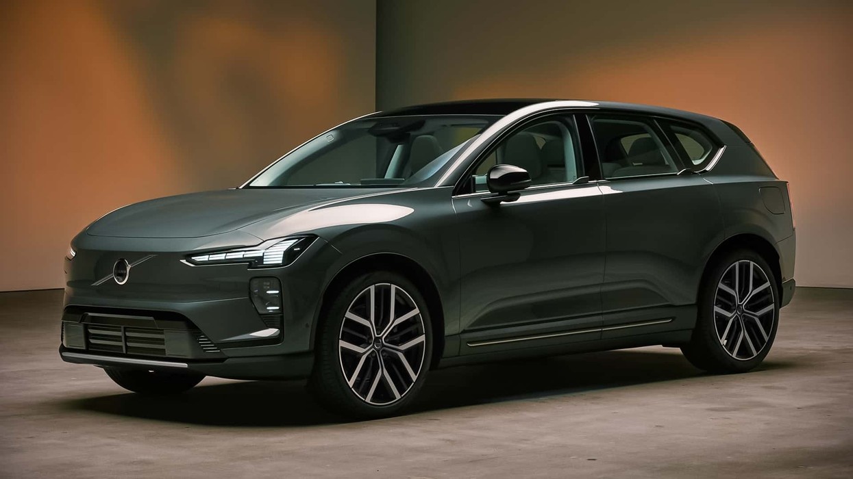 Volvo EX60 kushton më pak se BMW iX3 - për momentin