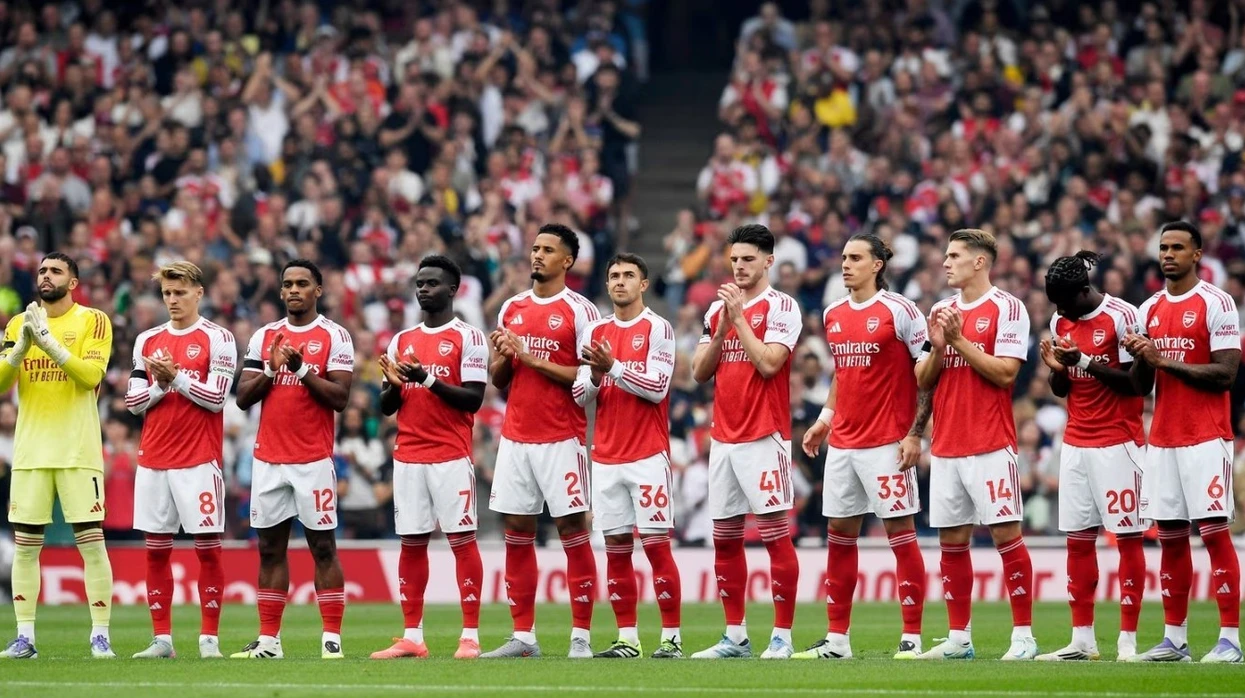 Arsenali me fitore minimale, titulli i Ligës Premier më afër se kurrë