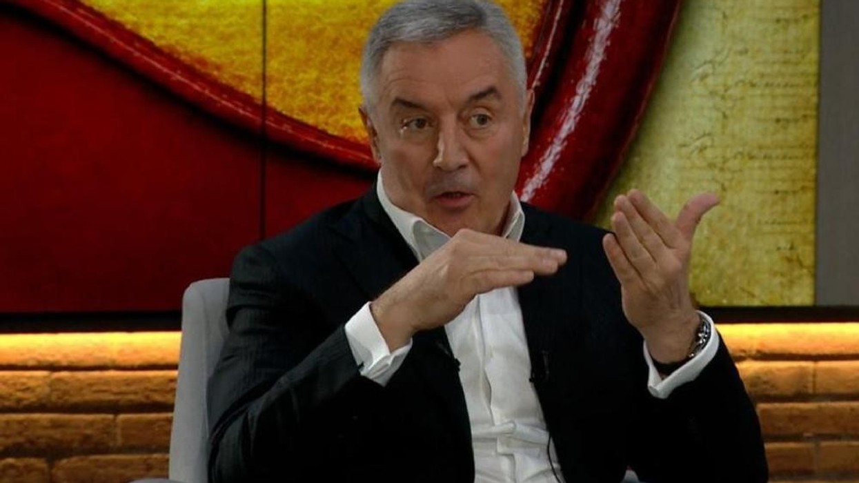 Gjukanoviq: Qarqe nga Beogradi tentuan ta destabilizonin Kosovën dhe ta komprometonin KFOR-in