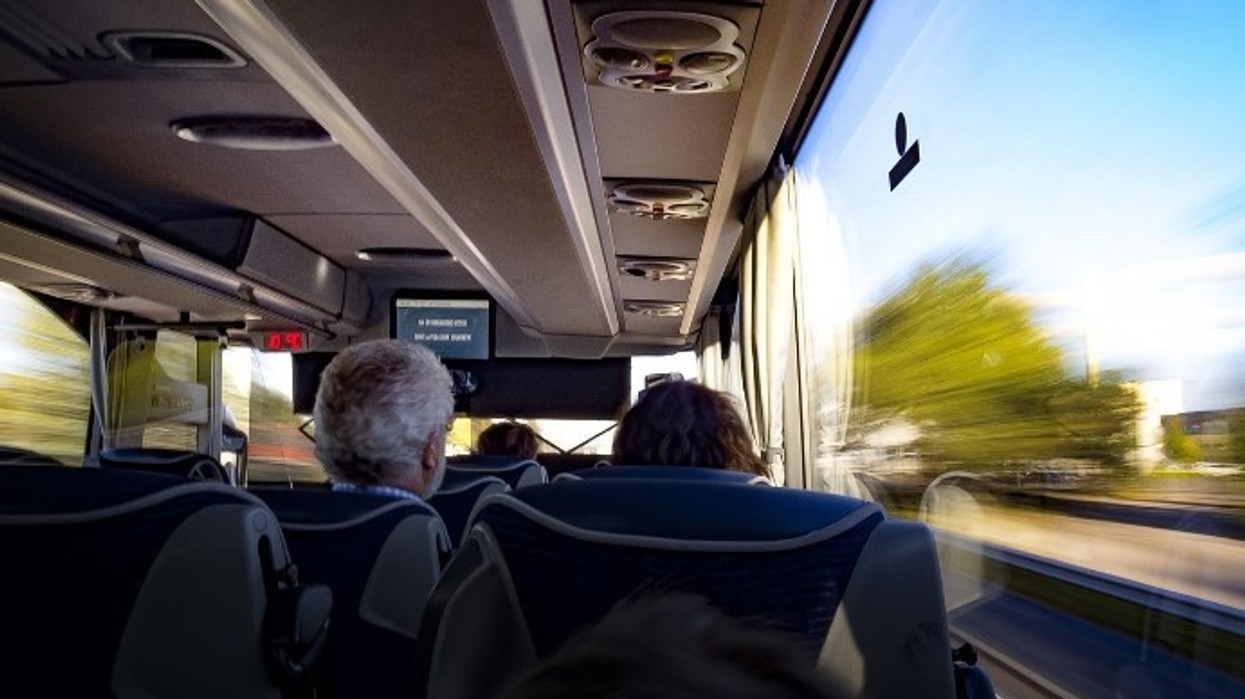 Kalifornia planifikon rrjet autobusësh super të shpejtë deri në 225 km/h