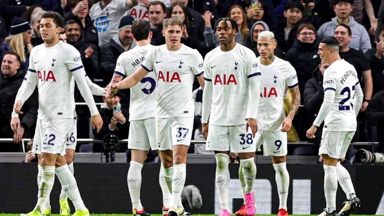 Barcelona identifikon yllin e Tottenhamit si përforcimin ideal për mbrojtjen