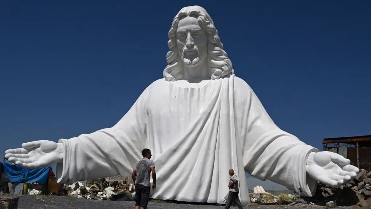 Armenia po ndërton statujën më të lartë në botë të Jezu Krishtit Armenia po ndërton statujën më të lartë në botë të Jezu Krishtit