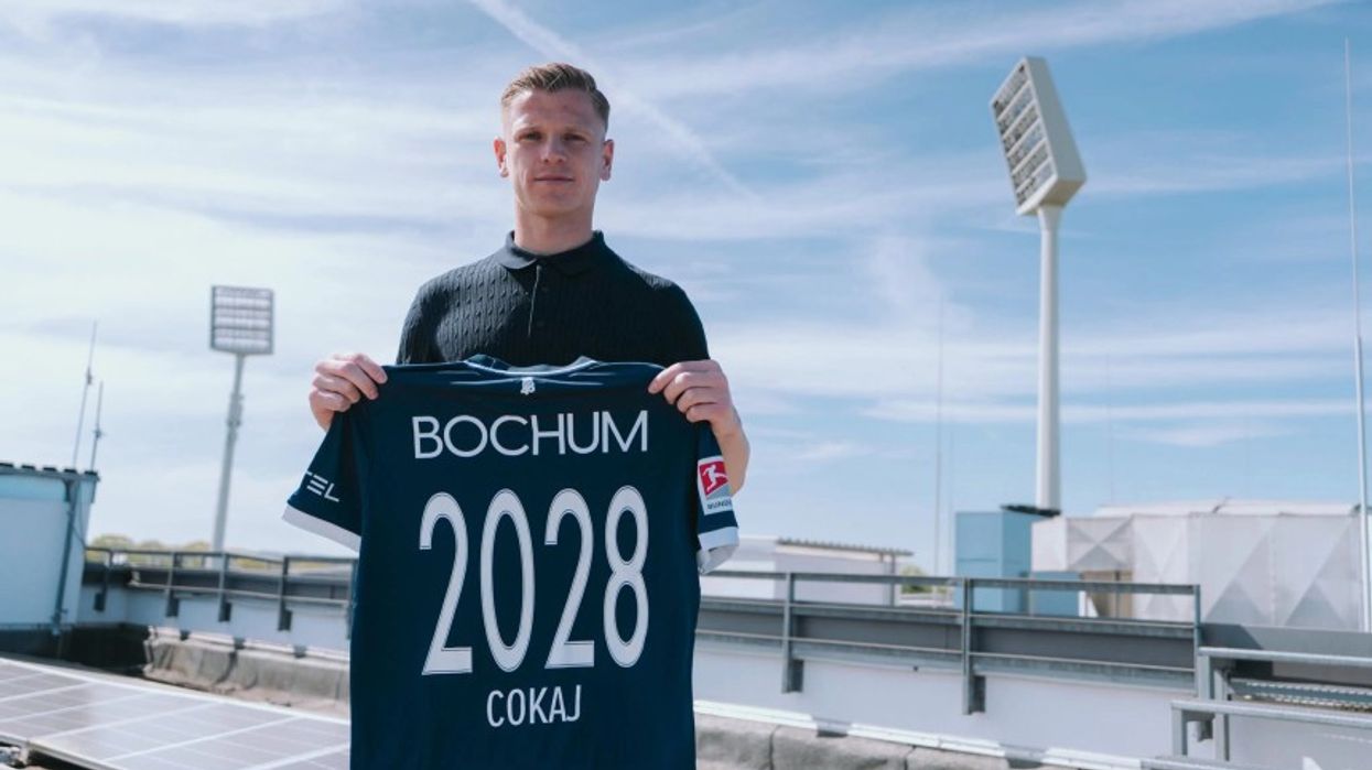 Zyrtare: Enis Çokaj transferohet te Bochum Zyrtare: Enis Çokaj transferohet te Bochum