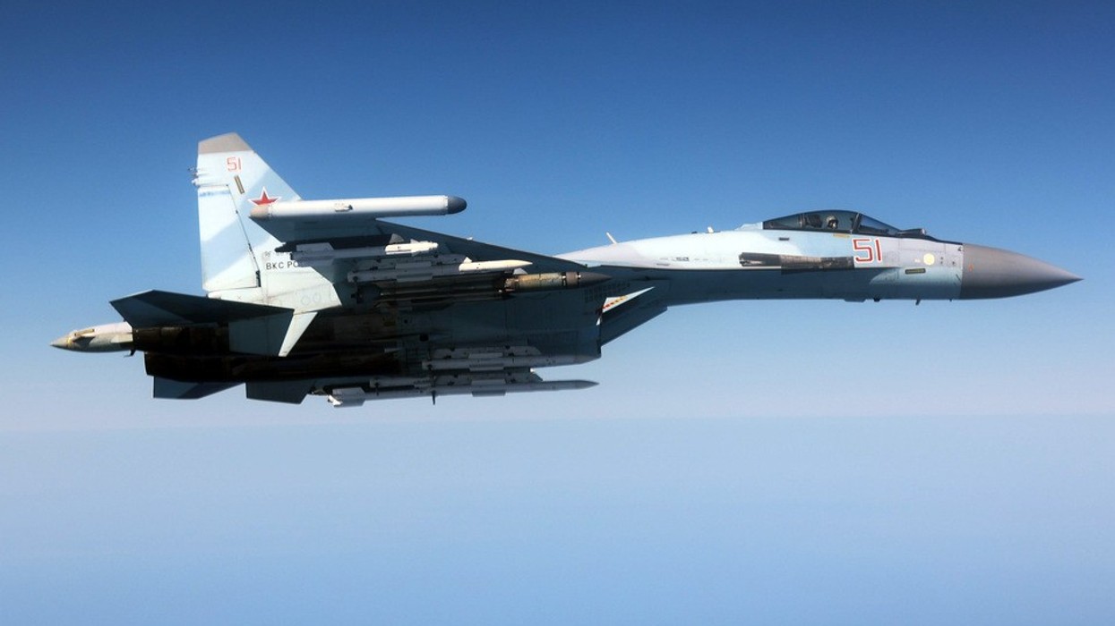 Aeroplanë luftarak britanik u interceptuan në mënyrë të rrezikshme nga aeroplanë rusë