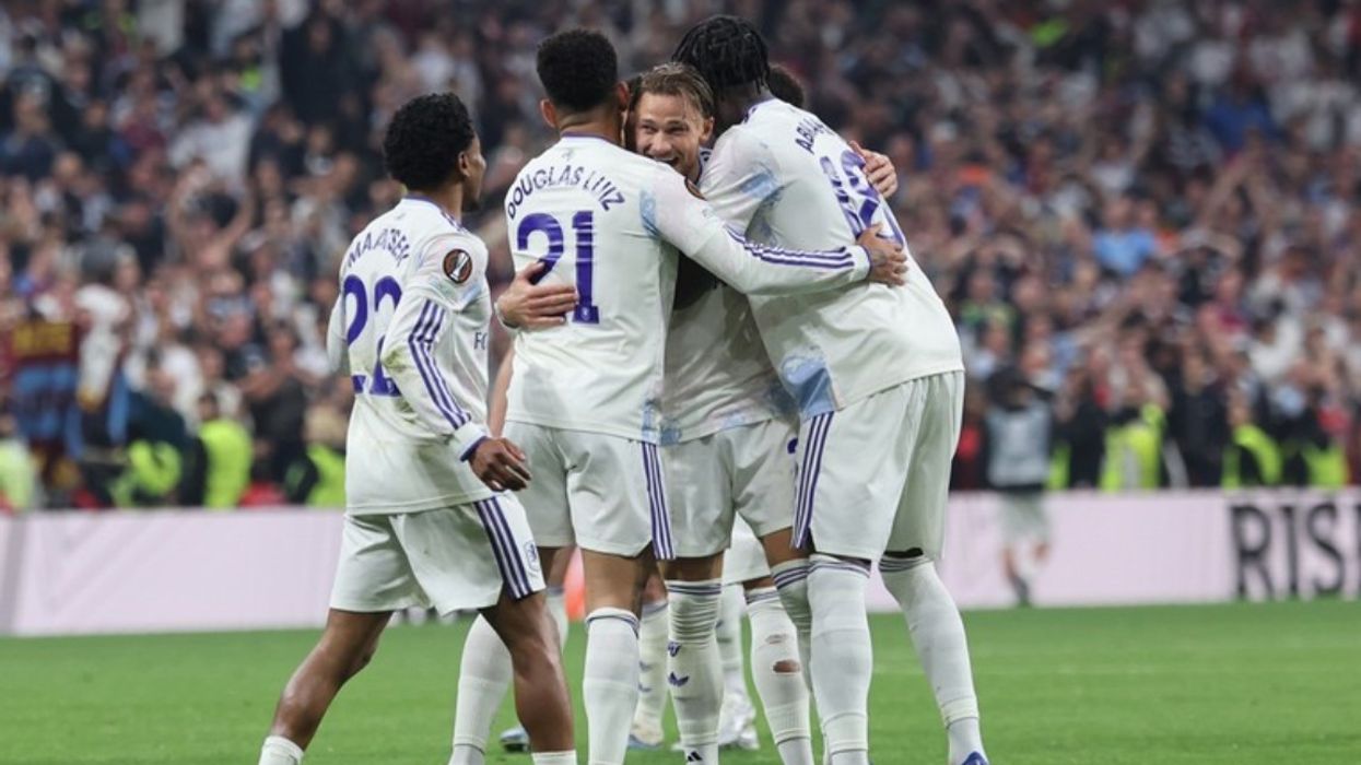 A do të ndodh ‘skandali’ në xhiron e fundit në Ligën Premier? Humbja e Aston Villas i siguron gjashtë vende në Ligën e Kampionëve A do të ndodh ‘skandali’ në xhiron e fundit në Ligën Premier? Humbja e Aston Villas i siguron gjashtë vende në Ligën e Kampionëve