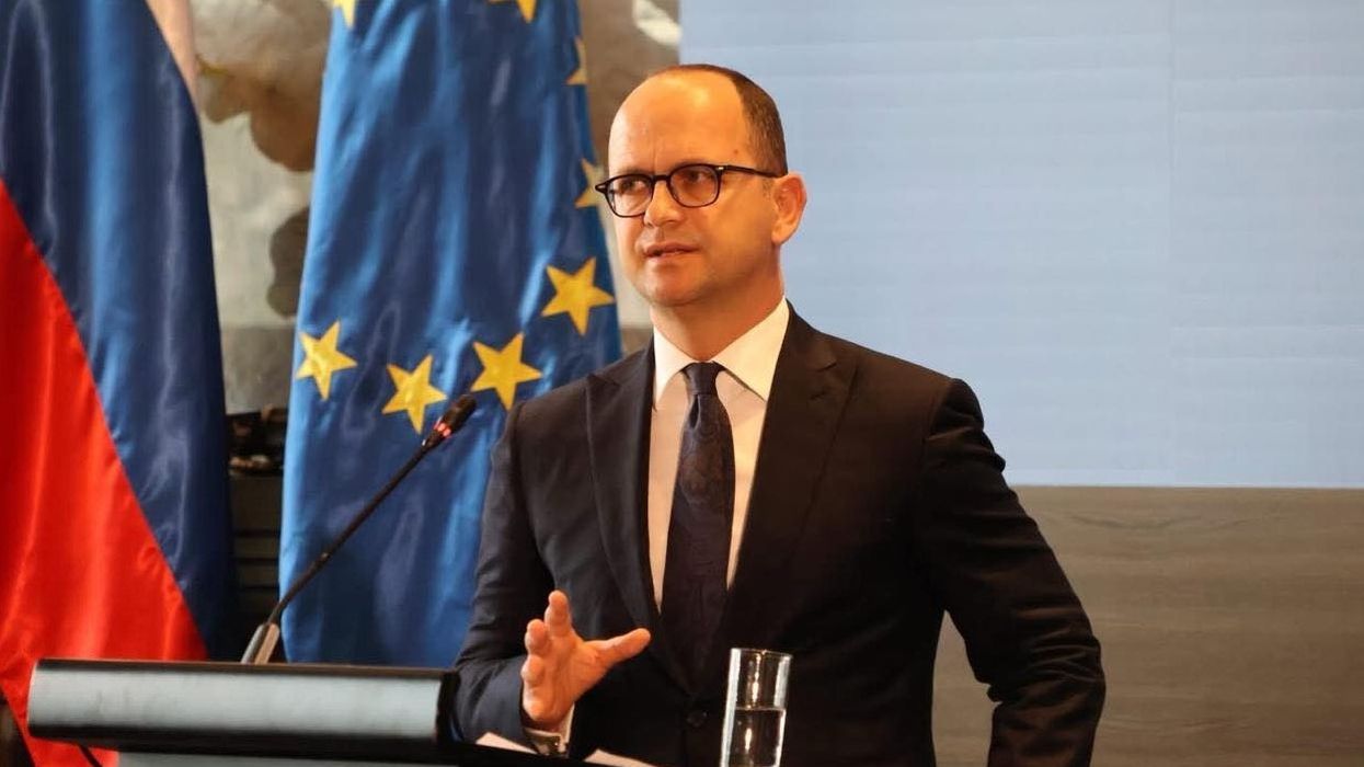 Bushati: Statusi i vëzhguesit të privilegjuar për Ballkanin Perëndimor, një koncept i vjetër Bushati: Statusi i vëzhguesit të privilegjuar për Ballkanin Perëndimor, një koncept i vjetër