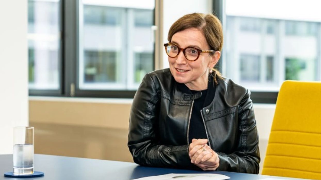 Një milion franga në vit - rrogat e larta të shefave të sigurimeve të shëndetësore ngjallin debat në Zvicër Një milion franga në vit - rrogat e larta të shefave të sigurimeve të shëndetësore ngjallin debat në Zvicër