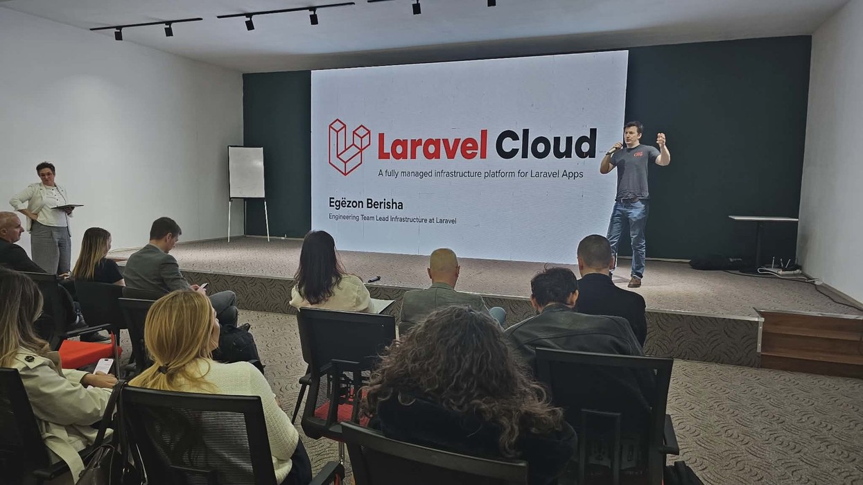 Kosova Innovation Hub në Pejë prezanton trajnime të reja në teknologji, siguri kibernetike dhe “quantum computing”
