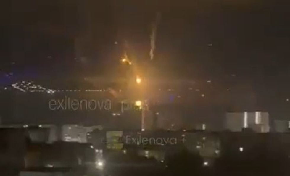 Sulm i madh ukrainas me dronë ndaj portit rus
