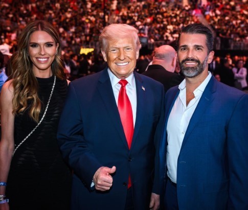 Bettina Anderson, Donald Trump Jr. dhe Donald Trump