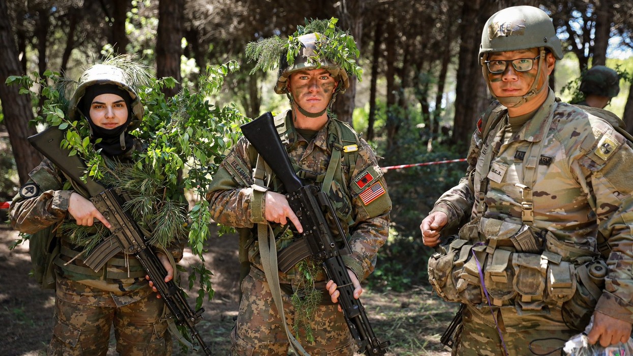 “Eagle Strike”, SHBA–Shqipëri zhvillojnë stërvitje të përbashkët ushtarake për reagim ndaj armikut dhe luftim në terren të fortifikuar
