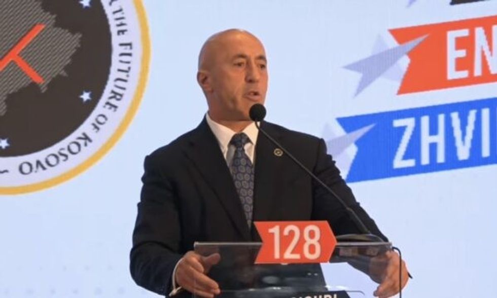 Haradinaj falënderon UÇK-në në fjalimin e fundit si kryetar i AAK-së