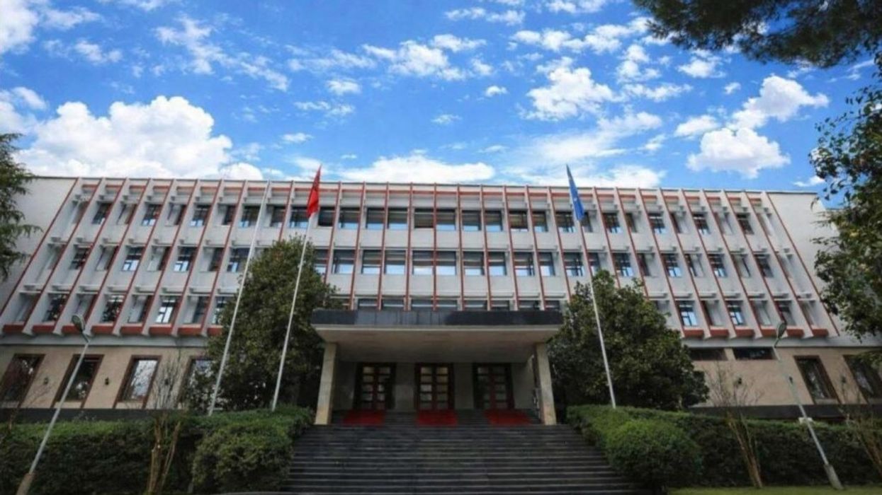 Sulmi pranë banesës së ambasadorit shqiptar në Ukrainë, Ministria e Jashtme notë verbale ambasadorit rus në Tiranë Sulmi pranë banesës së ambasadorit shqiptar në Ukrainë, Ministria e Jashtme notë verbale ambasadorit rus në Tiranë
