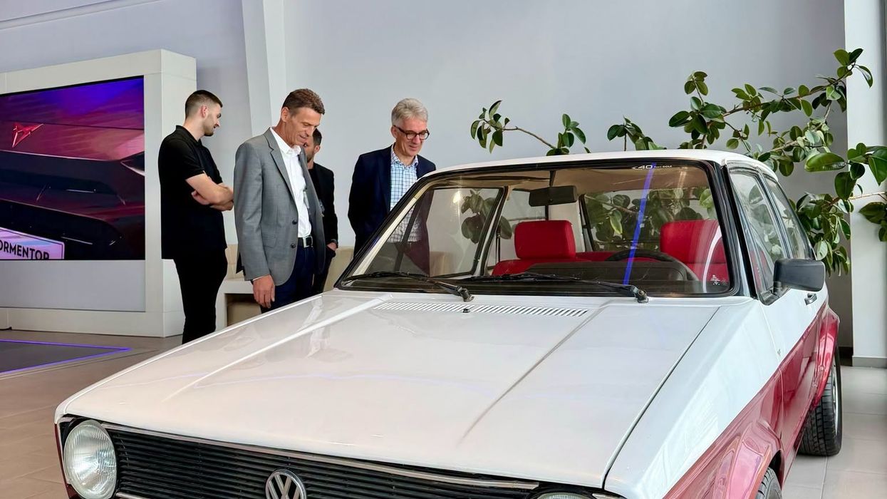Baki Automobile dhe Relux, bizneset kosovare shembull i bashkëpunimit me Gjermaninë Baki Automobile dhe Relux, bizneset kosovare shembull i bashkëpunimit me Gjermaninë