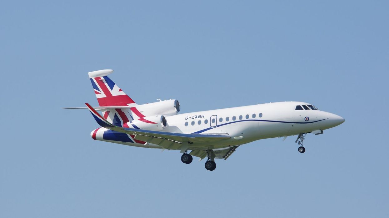 Aeroplani i Sekretarit britanik përjeton bllokim të sinjalit pranë kufirit rus Aeroplani i Sekretarit britanik përjeton bllokim të sinjalit pranë kufirit rus