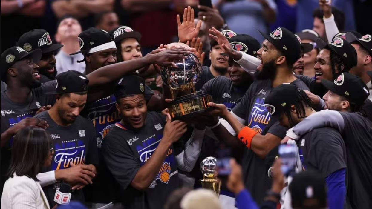 New York Knicks mposhtin Cleveland dhe kualifikohen në finalet e NBA-së pas 27 vitesh