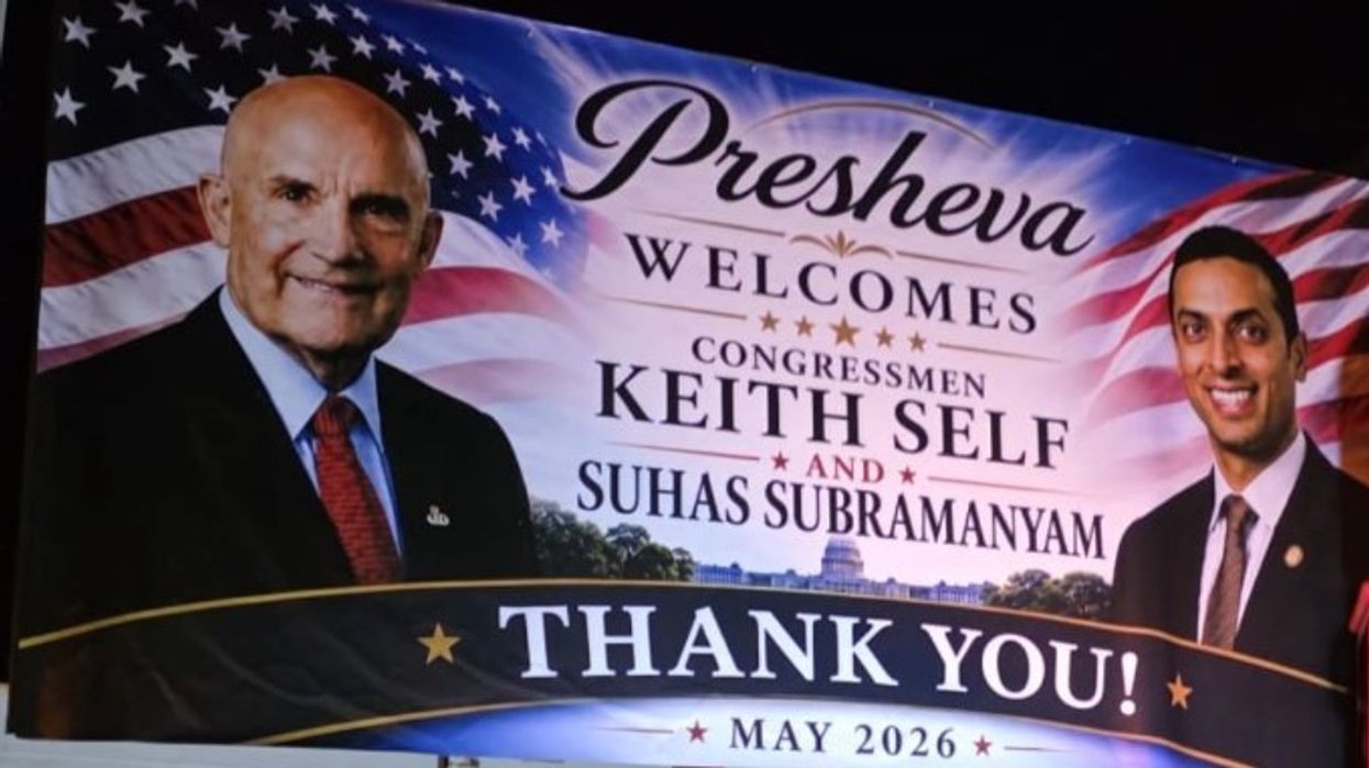 Kongresistët amerikanë vizitojnë Preshevën mes shqetësimeve për të drejtat e shqiptarëve në Serbi Kongresistët amerikanë vizitojnë Preshevën mes shqetësimeve për të drejtat e shqiptarëve në Serbi