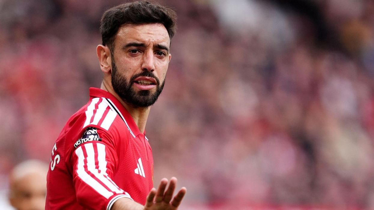 Bruno Fernandes sulmon ashpër legjendën e Man Utd për "gënjeshtrën" Bruno Fernandes sulmon ashpër legjendën e Man Utd për