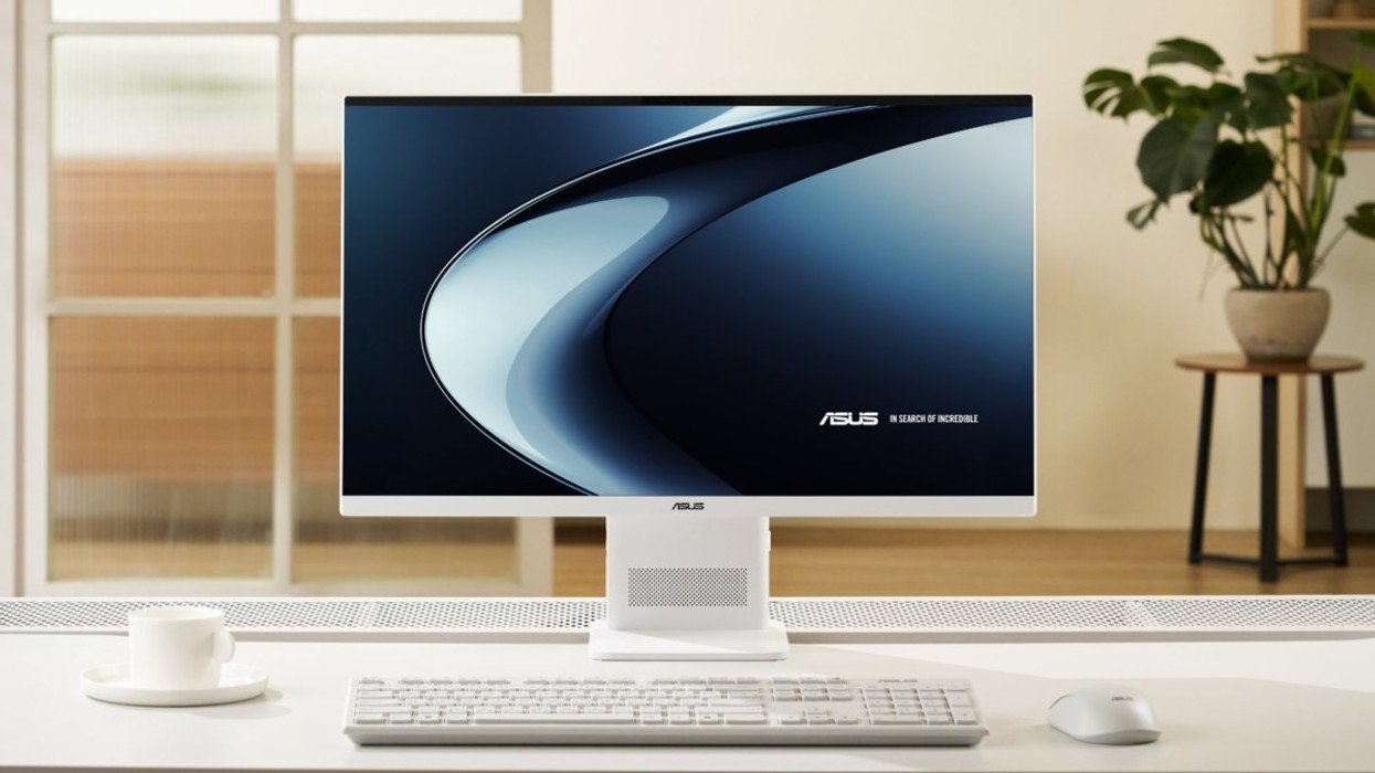 Asus njofton PC-në gjithëpërfshirëse VM441 me procesorin Snapdragon X