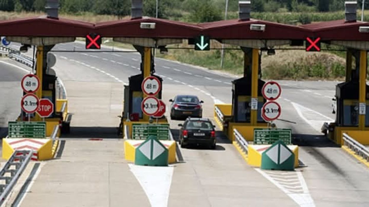 NP "Rrugët Shtetërore"-Maqedoni: Nga 15 qershori korsitë MTAG vetëm për etiketa elektronike, hiqet MCard NP