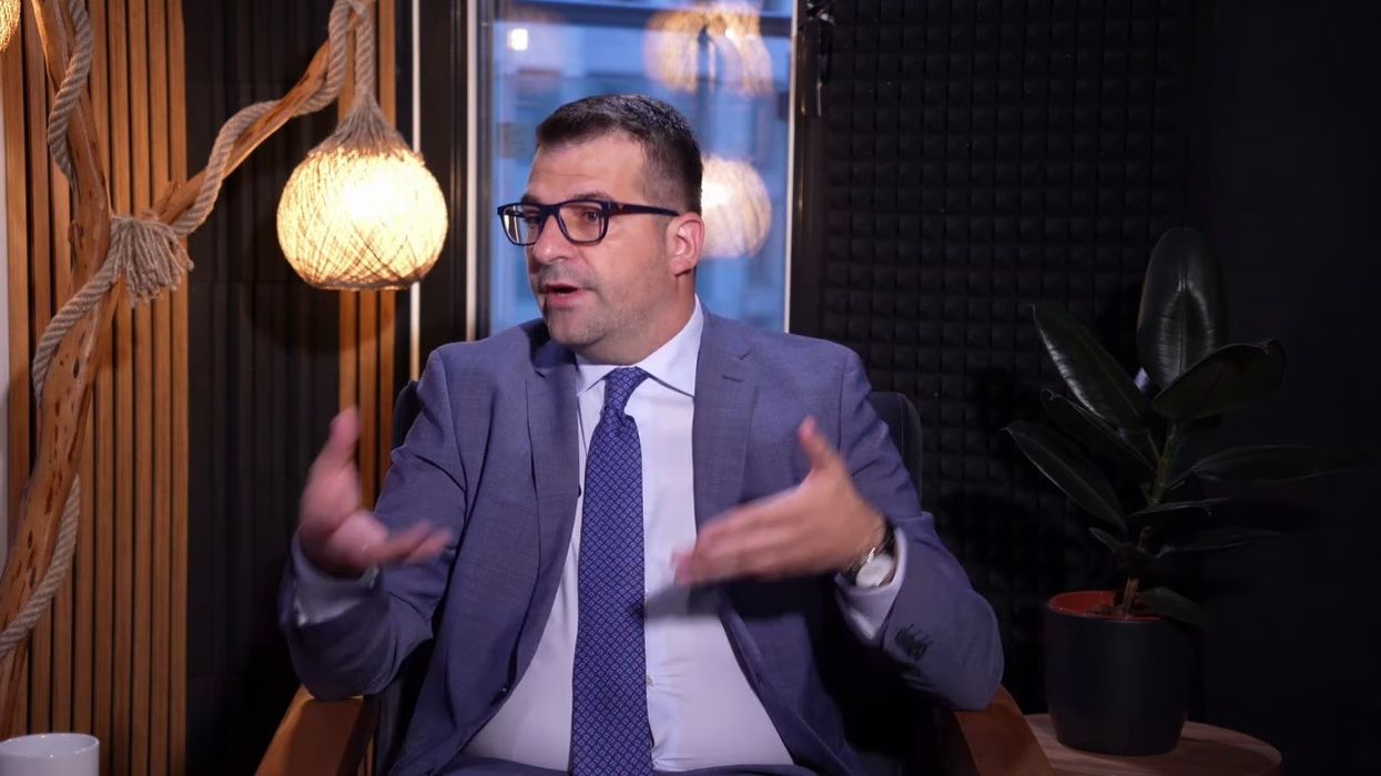 Tomovski: Nuk ka një numër të saktë se sa automjete zyrtare ka në shtet, disa ishin lënë jashtë funksionit pa asnjë arsye Tomovski: Nuk ka një numër të saktë se sa automjete zyrtare ka në shtet, disa ishin lënë jashtë funksionit pa asnjë arsye