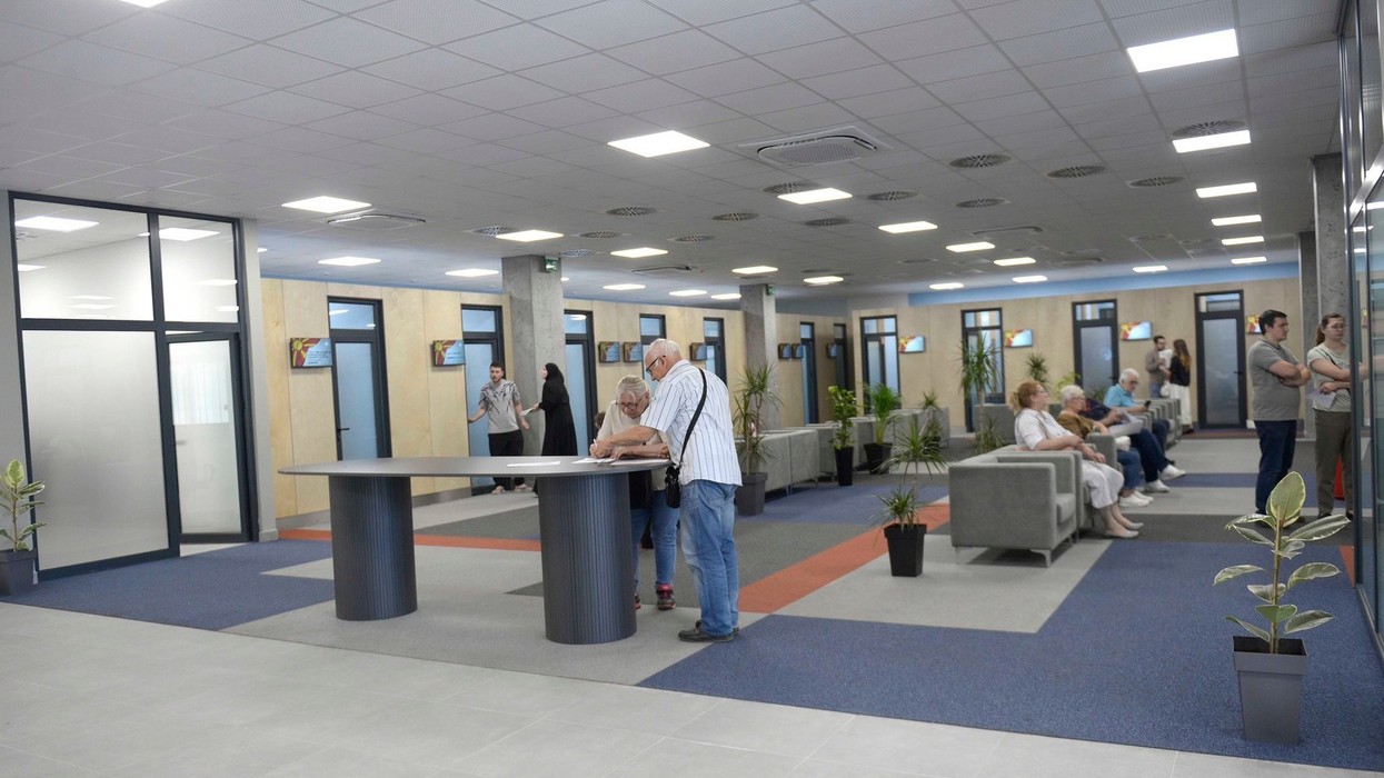 MPB: Vendoset Kod i veshjes për punonjësit dhe palët në objektet e Departamentit për Çështje Civile pranë MPB