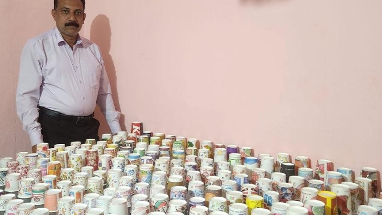 Burri nga India fiton rekord botëror për mbledhjen e 858 gotave prej letre