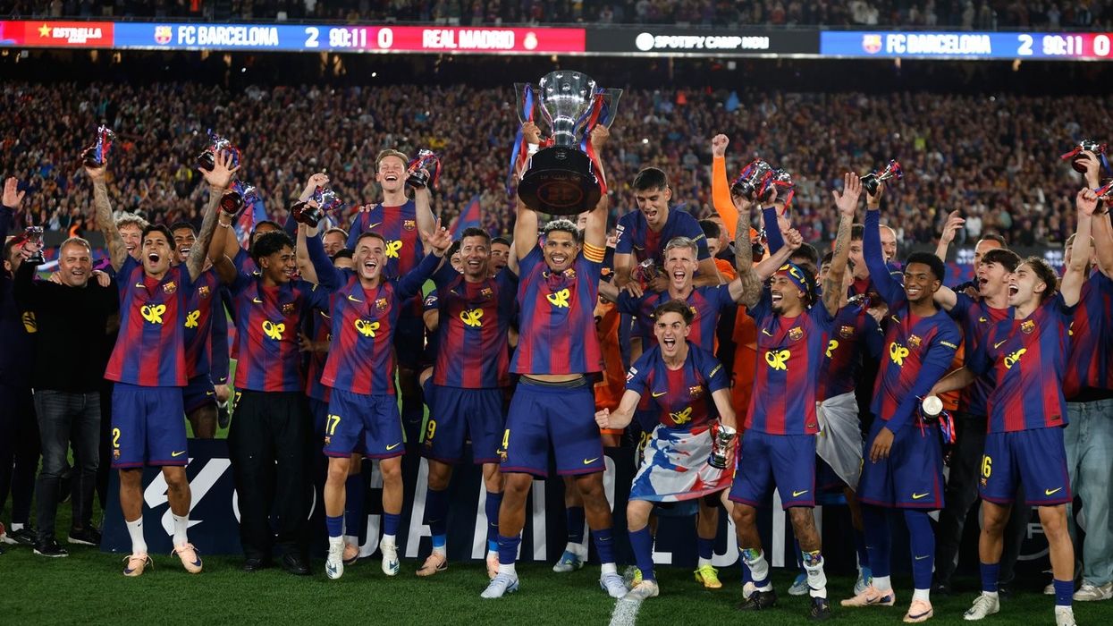 Mourinho i futet garës për Bastonin, Barcelona “dorëzohet” pas transferimit të Gordonit Mourinho i futet garës për Bastonin, Barcelona “dorëzohet” pas transferimit të Gordonit