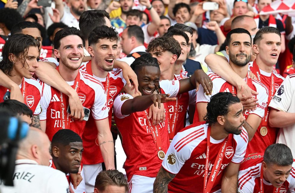 Barcelona bëhet gati për goditjen e radhës – synohet ylli i Arsenalit