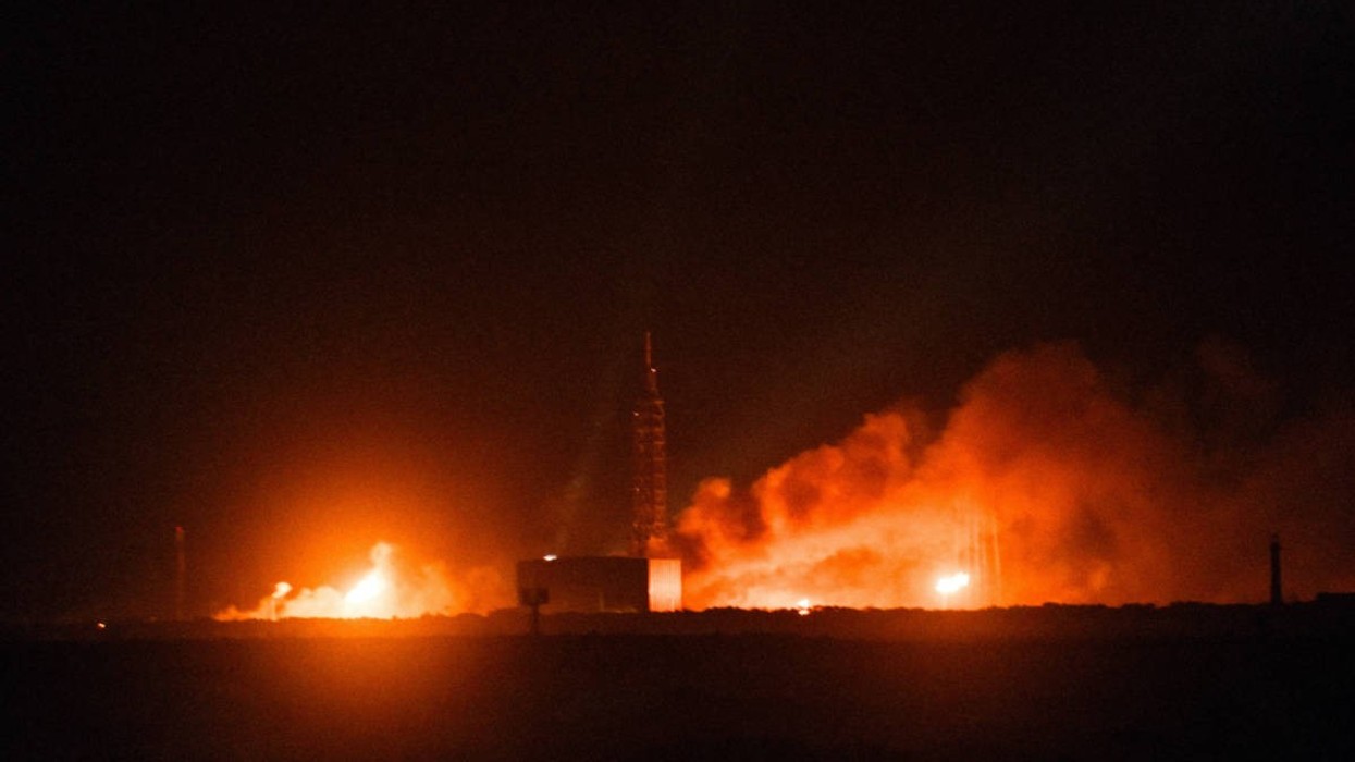 Shpërthen raketa Blue Origin - dështoi misioni hapësinor i Jeff Bezosit