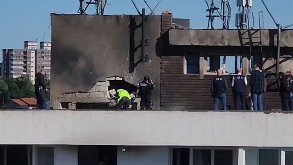 Pamje nga Rumania, pallati i dëmtuar pas goditjes nga droni rus Pamje nga Rumania, pallati i dëmtuar pas goditjes nga droni rus