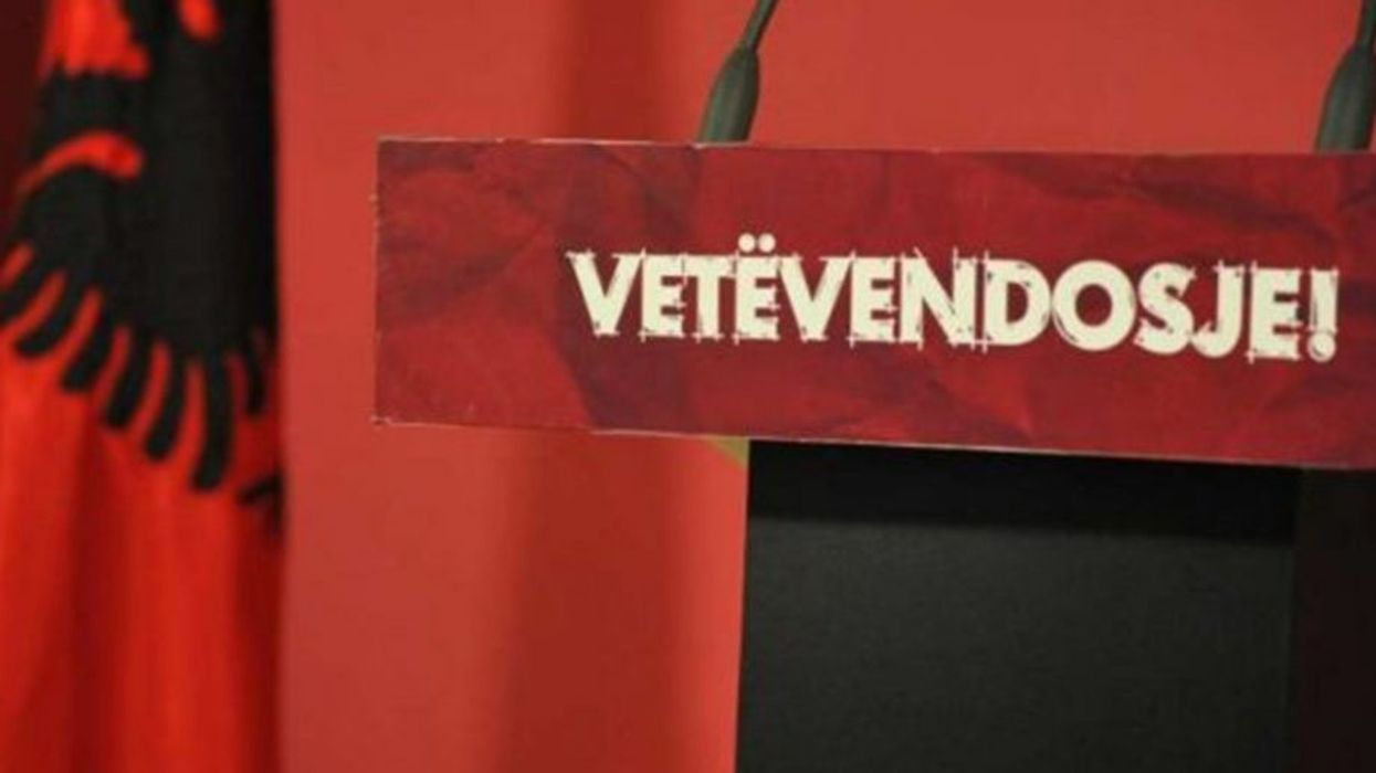 LVV: PZAP dhe Supremja u bënë mjet bllokimi të tubimit tonë në sheshin “Skënderbeu” LVV: PZAP dhe Supremja u bënë mjet bllokimi të tubimit tonë në sheshin “Skënderbeu”