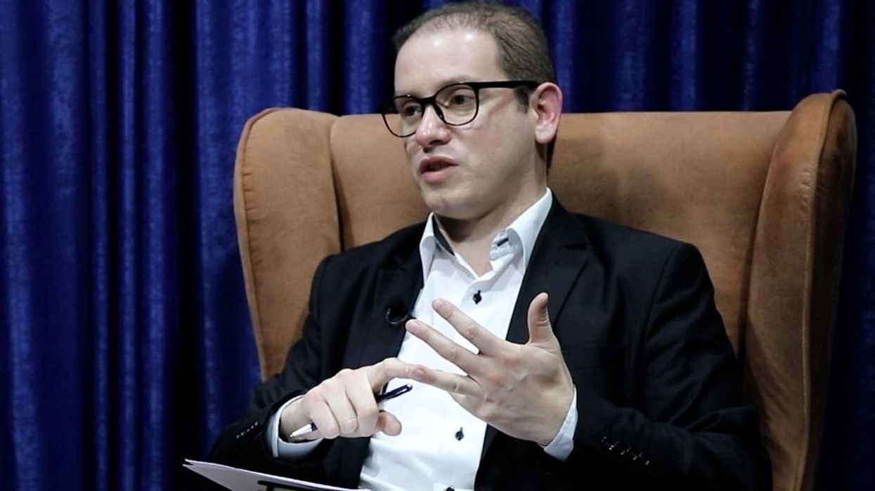 Kuçi: Ftesa për votim të serbëve të “zhvendosur nga Kosova” rrëzon narrativën për “përndjekjen” e serbëve Kuçi: Ftesa për votim të serbëve të “zhvendosur nga Kosova” rrëzon narrativën për “përndjekjen” e serbëve