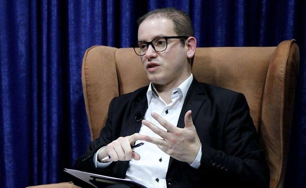 Kuçi: Ftesa për votim të serbëve të “zhvendosur nga Kosova” rrëzon narrativën për “përndjekjen” e serbëve