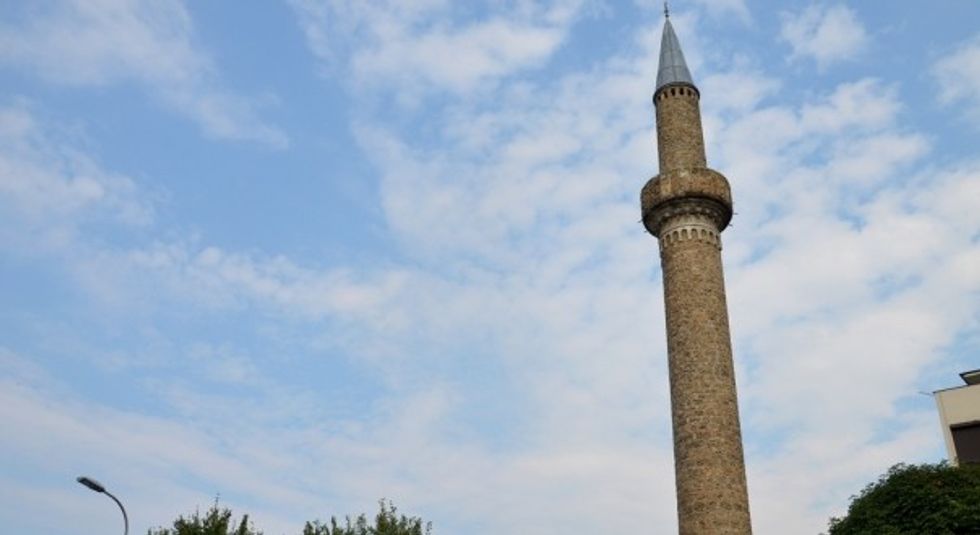 Vodhën arkën me para në një xhami në fshatin Keqekollë të Prishtinës, rasti po hetohet