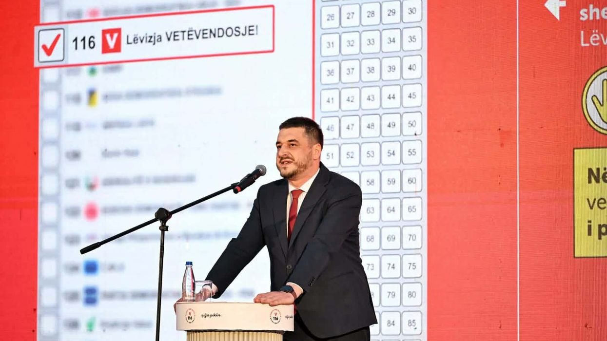 LVV me tubim në Pejë, Kelmendi: Jemi qytet i qëndresës dhe i kontributit për Kosovën LVV me tubim në Pejë, Kelmendi: Jemi qytet i qëndresës dhe i kontributit për Kosovën