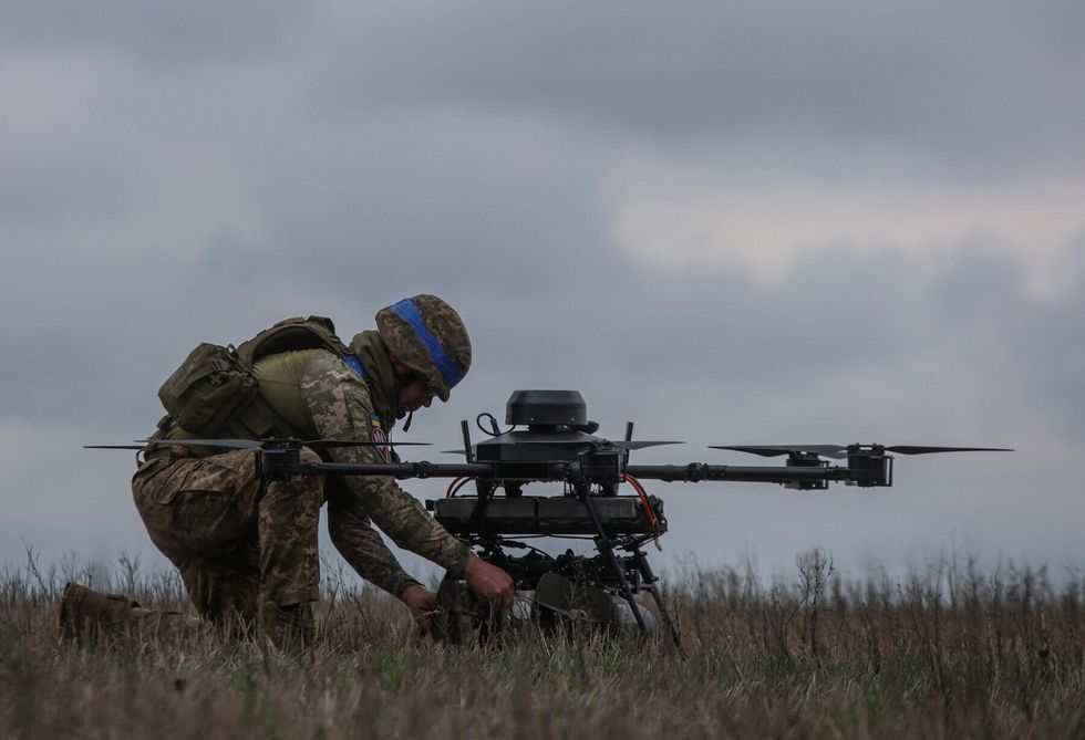 Sulmi ndaj objektivave ruse, ekspertët: Dronët me AI po ndryshojnë luftën në Ukrainë
