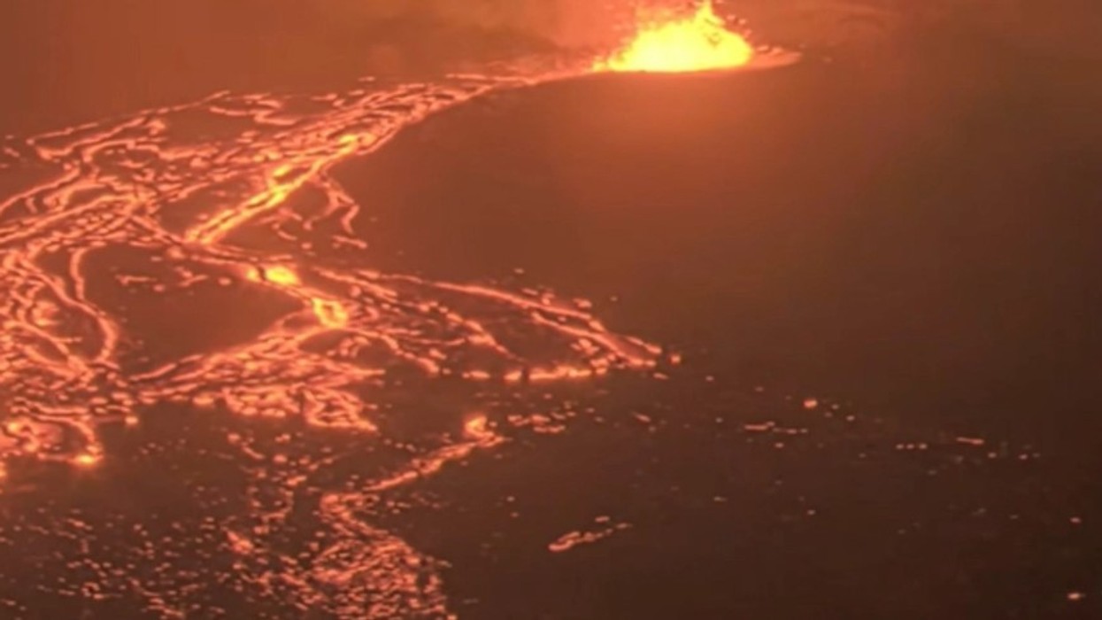 Vullkani Kilauea në Hawaii shpërthen përsëri, pamje spektakolare të llavës